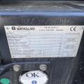 New Holland BR560A