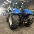 New Holland T7.210