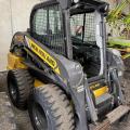 New Holland L320
