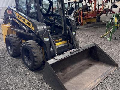 New Holland L318