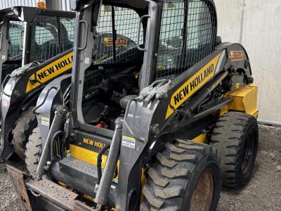 New Holland L320