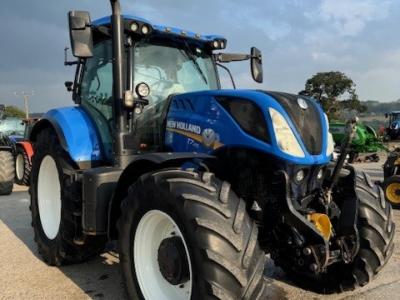 New Holland T7.210