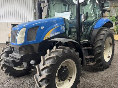 New Holland T6020