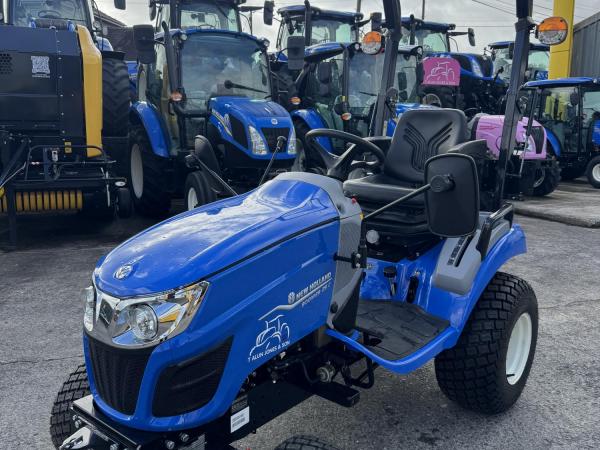 New Holland Boomer 25