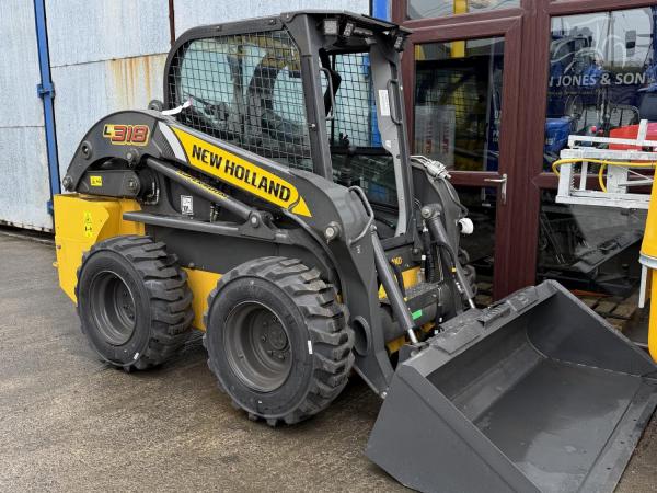 New Holland L318