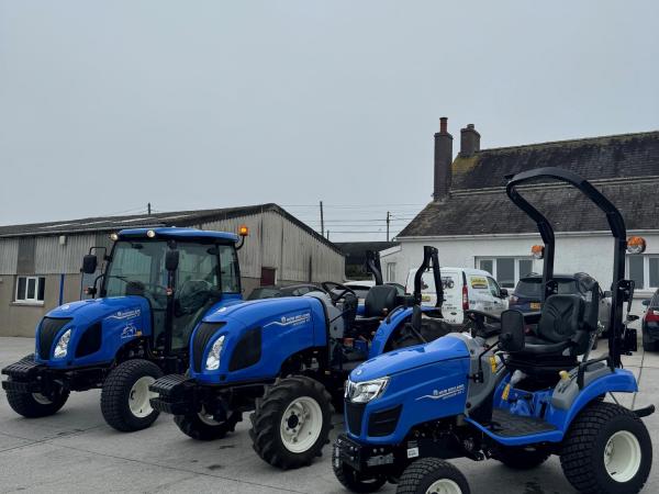 New Holland Boomers