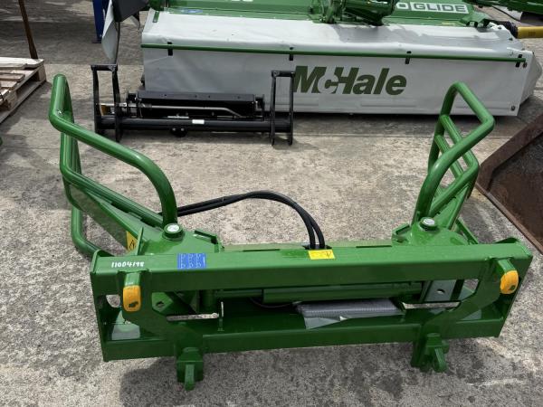 Mchale R5 Handler