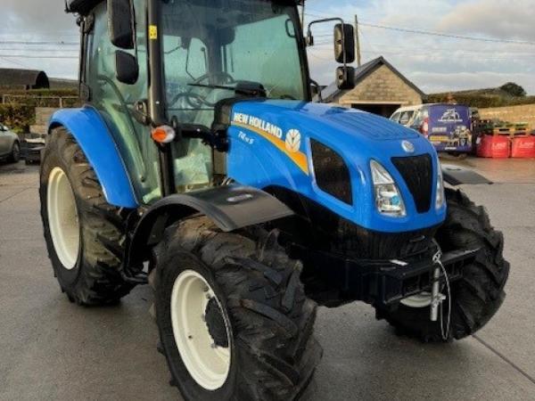 New Holland T4S.75