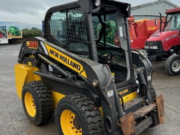 New Holland L318