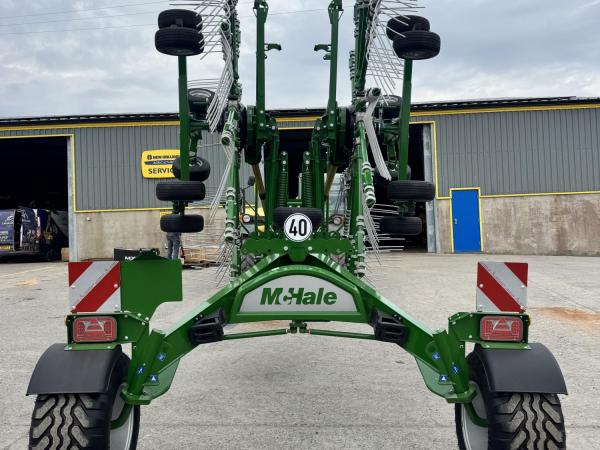 Mchale 6878