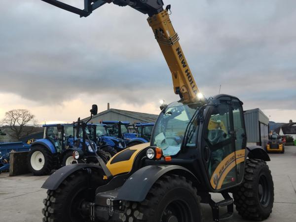 New Holland TH6.36
