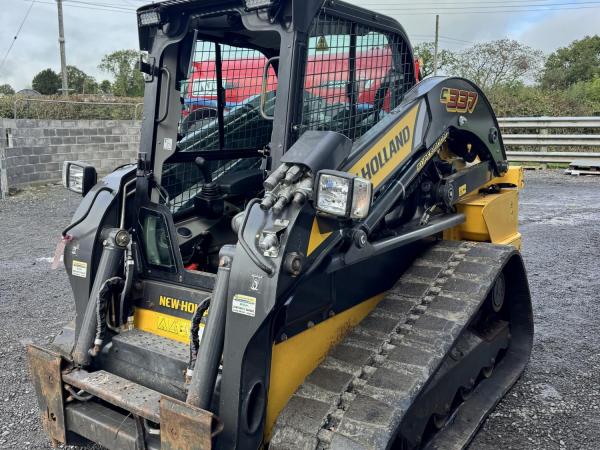 New Holland C337