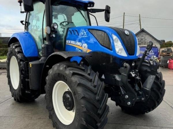 New Holland T7.210