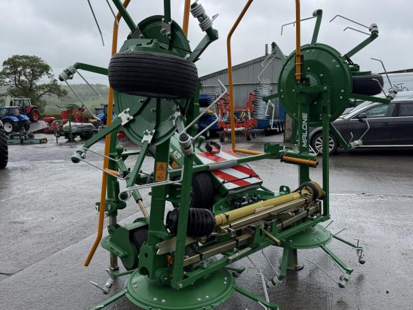 Malone 570 Tedder